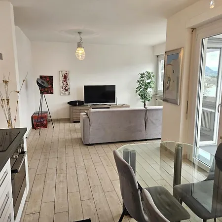 Belinda By Fewotessin Apartment Minusio