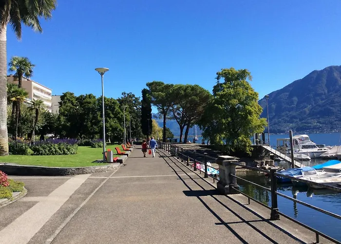 Belinda By Fewotessin Minusio