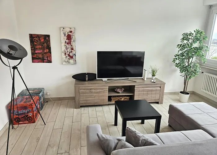 Belinda By Fewotessin Apartamento